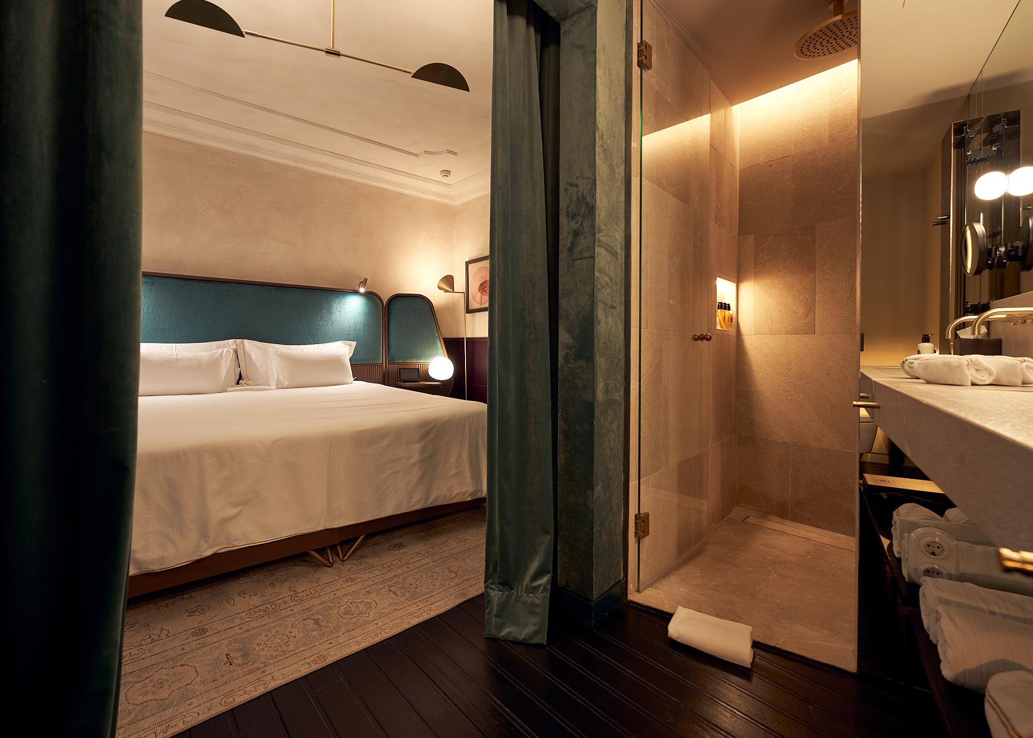 Deluxe Double Room,1227339959:JPEG