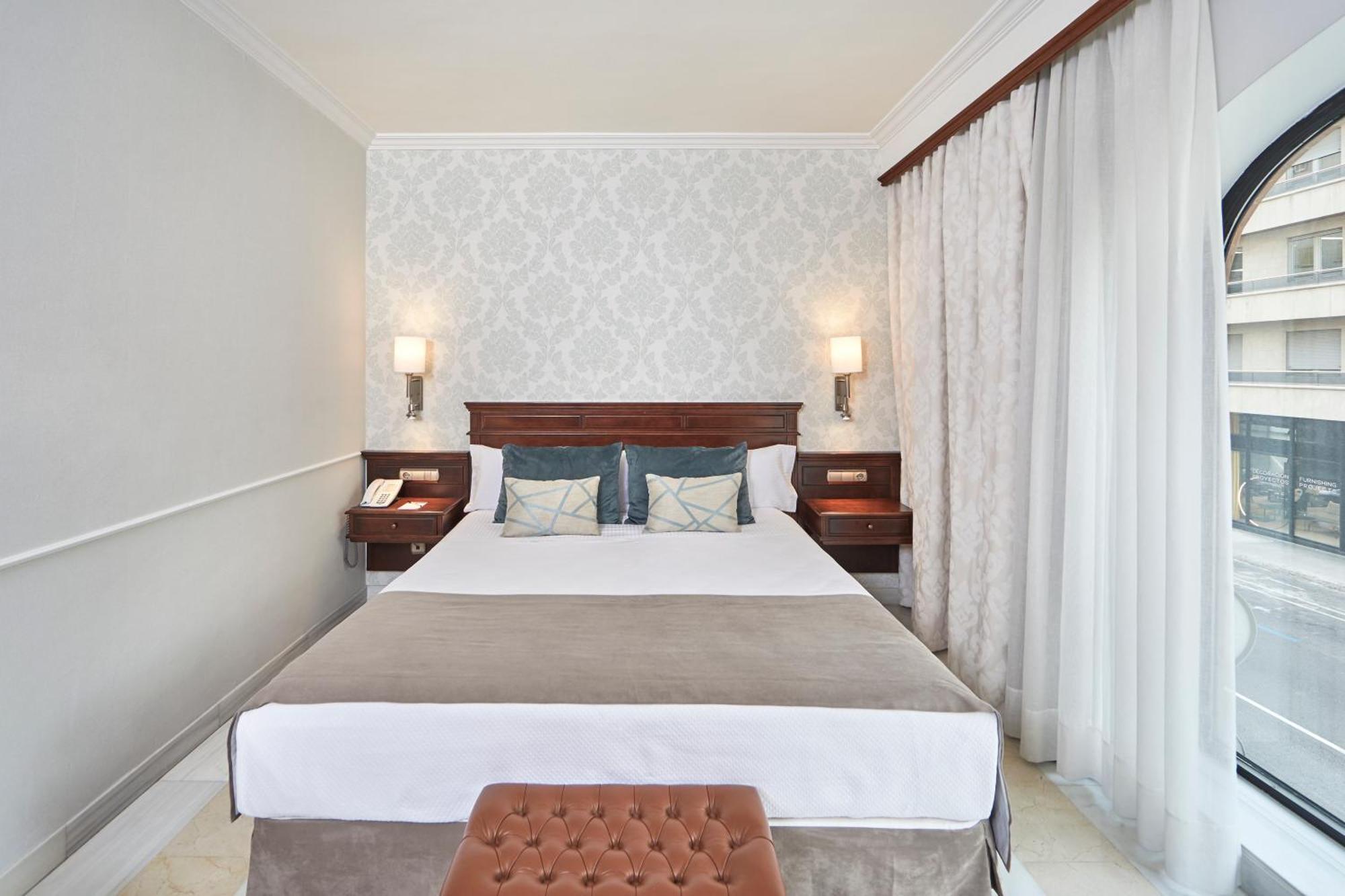 Chambre Double ou Lits Jumeaux (1 Adulte)